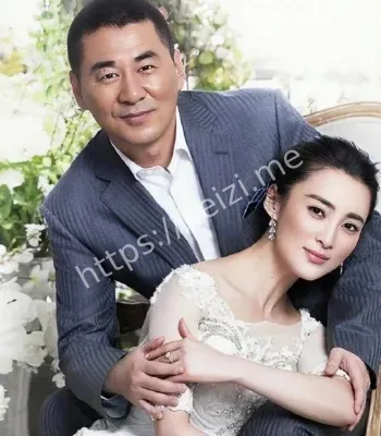 陈建斌蒋勤勤牵手细节